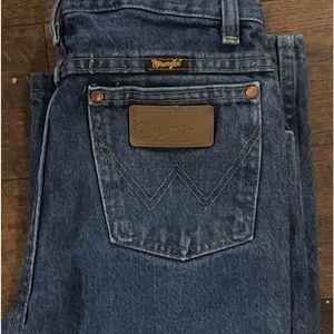 Retro wranglers